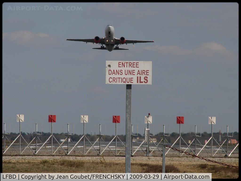 Bordeaux Airport, Merignac Airport France (LFBD) - take off runway 29
