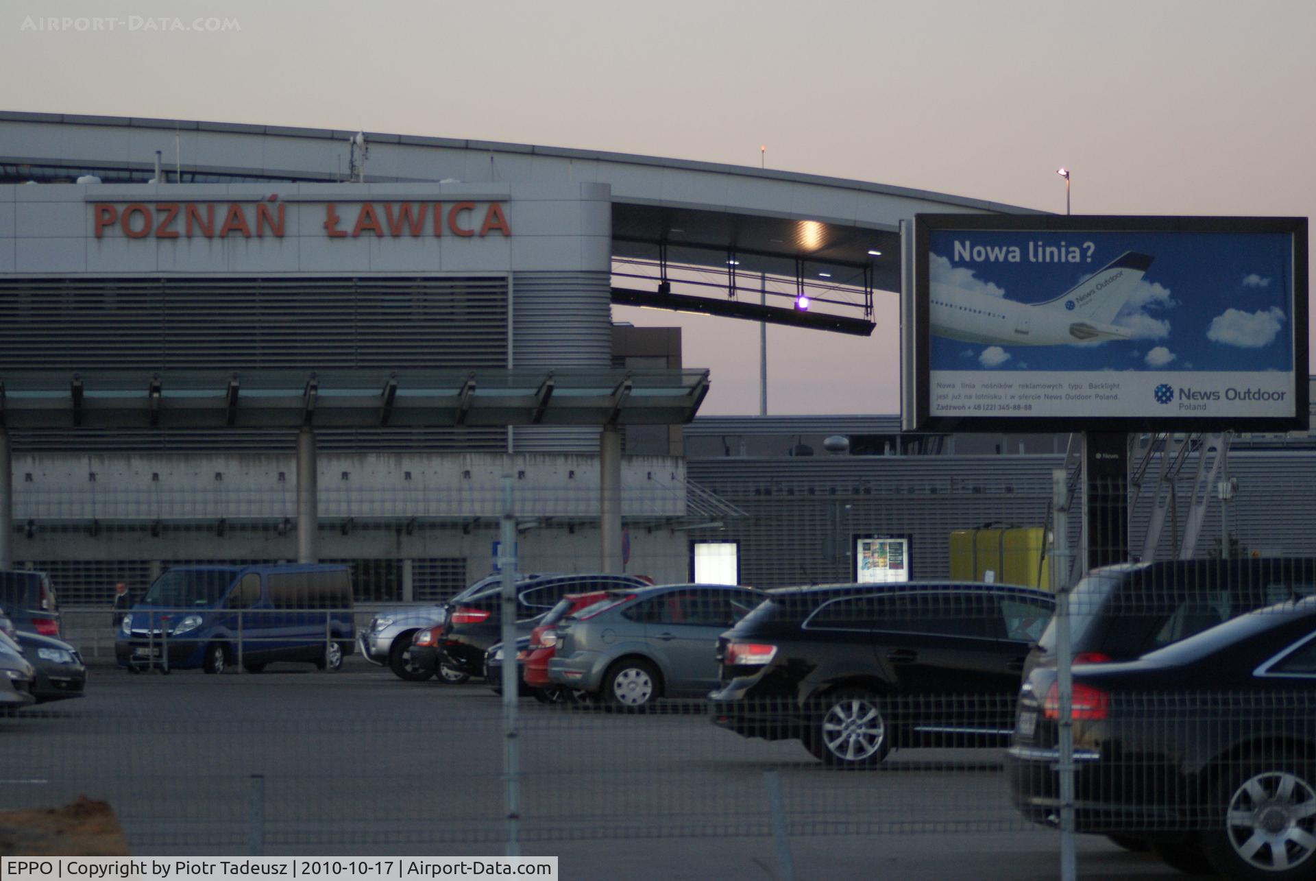 Pozna?-?awica Airport, Pozna? Poland (EPPO) - Poznan-terminal and carpark