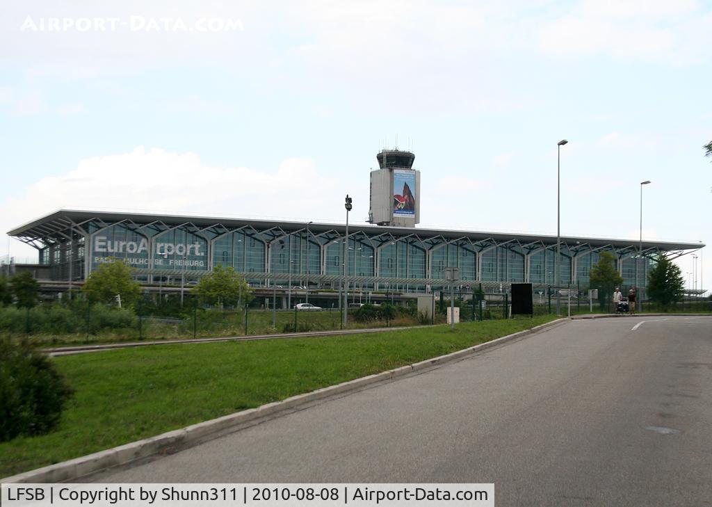 EuroAirport Basel-Mulhouse-Freiburg, Basel (Switzerland), Mulhouse (France) and Freiburg (Germany) France (LFSB) - Terminal Overview...