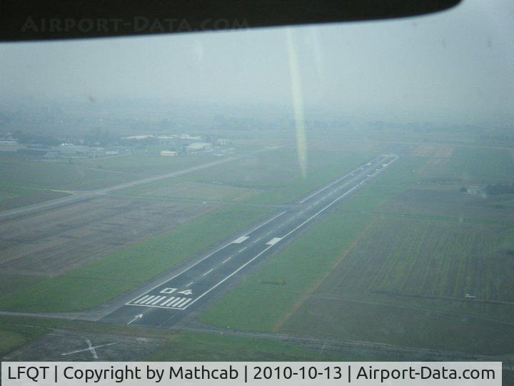 Merville Calonne Airport, Merville / Hazebrouck France (LFQT) - Runway 04 butimized 