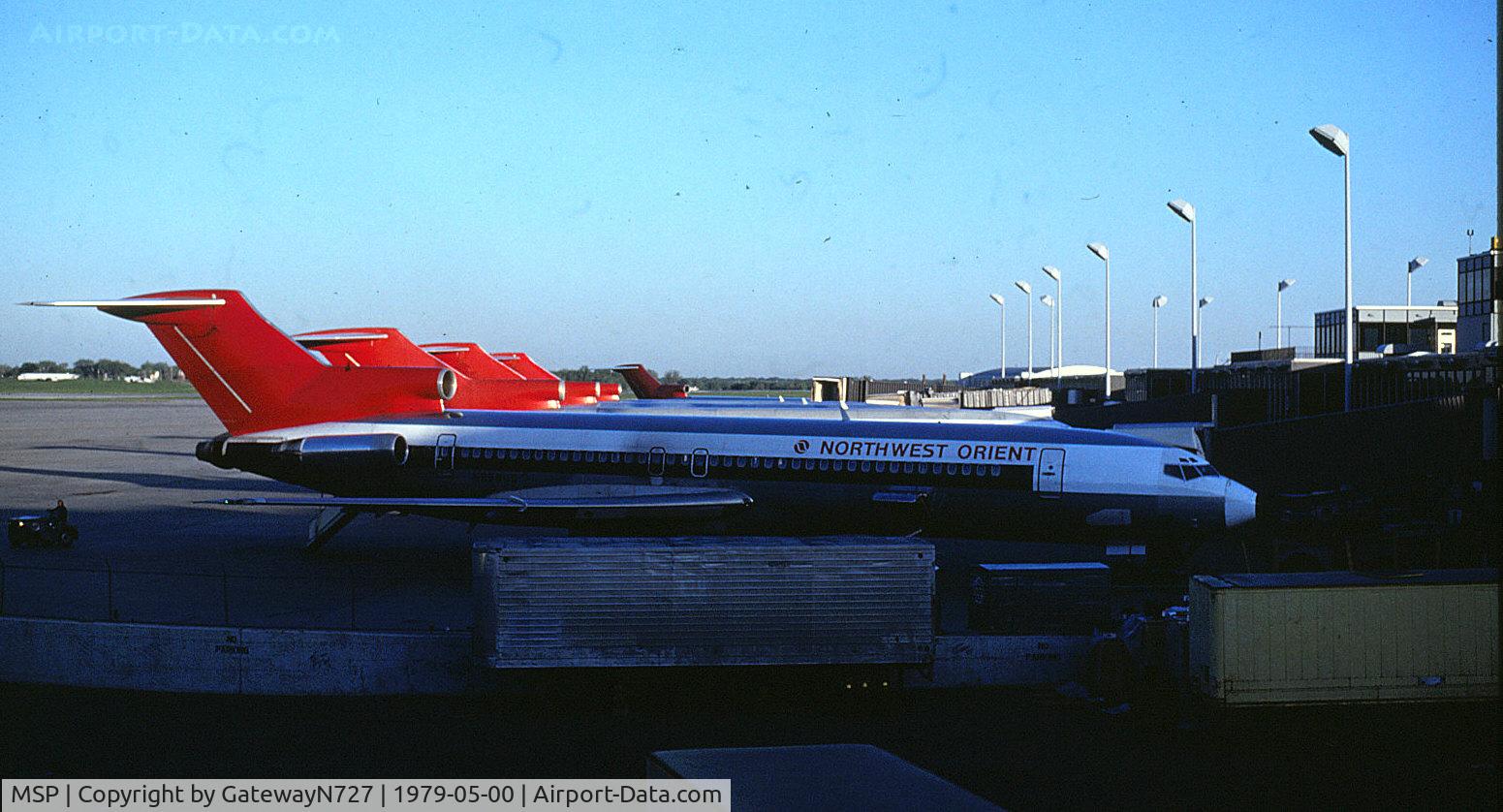 Minneapolis-st Paul Intl/wold-chamberlain Airport (MSP) - *