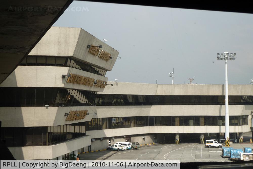 Ninoy Aquino International Airport, Manila Philippines (RPLL) - Ninoy Aquini International Airport
