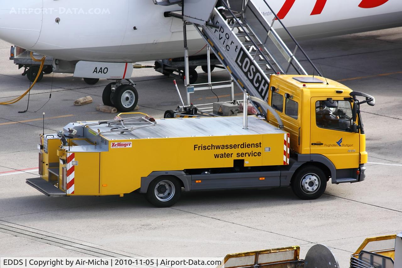 Stuttgart Echterdingen Airport, Stuttgart Germany (EDDS) - Drinking Water Truck