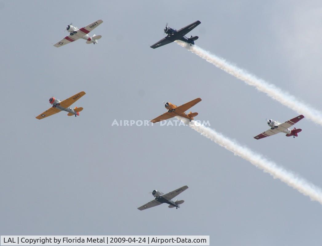 Lakeland Linder Regional Airport (LAL) - T-6 Formation
