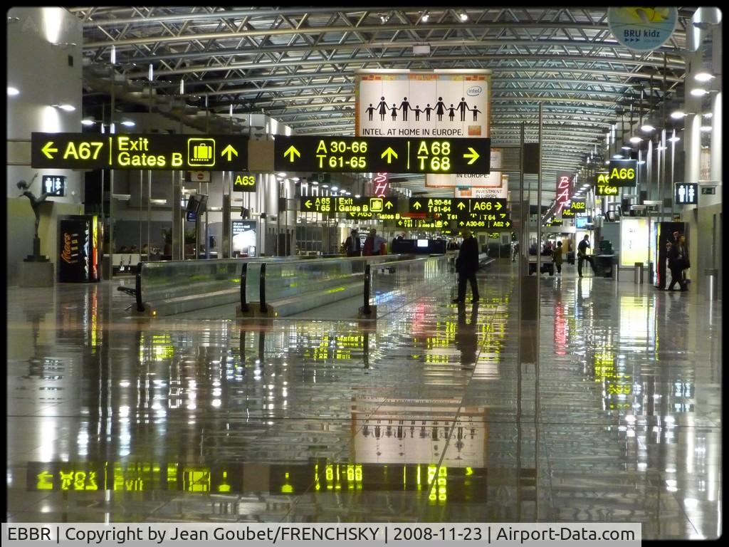 Brussels Airport, Brussels / Zaventem   Belgium (EBBR) - .