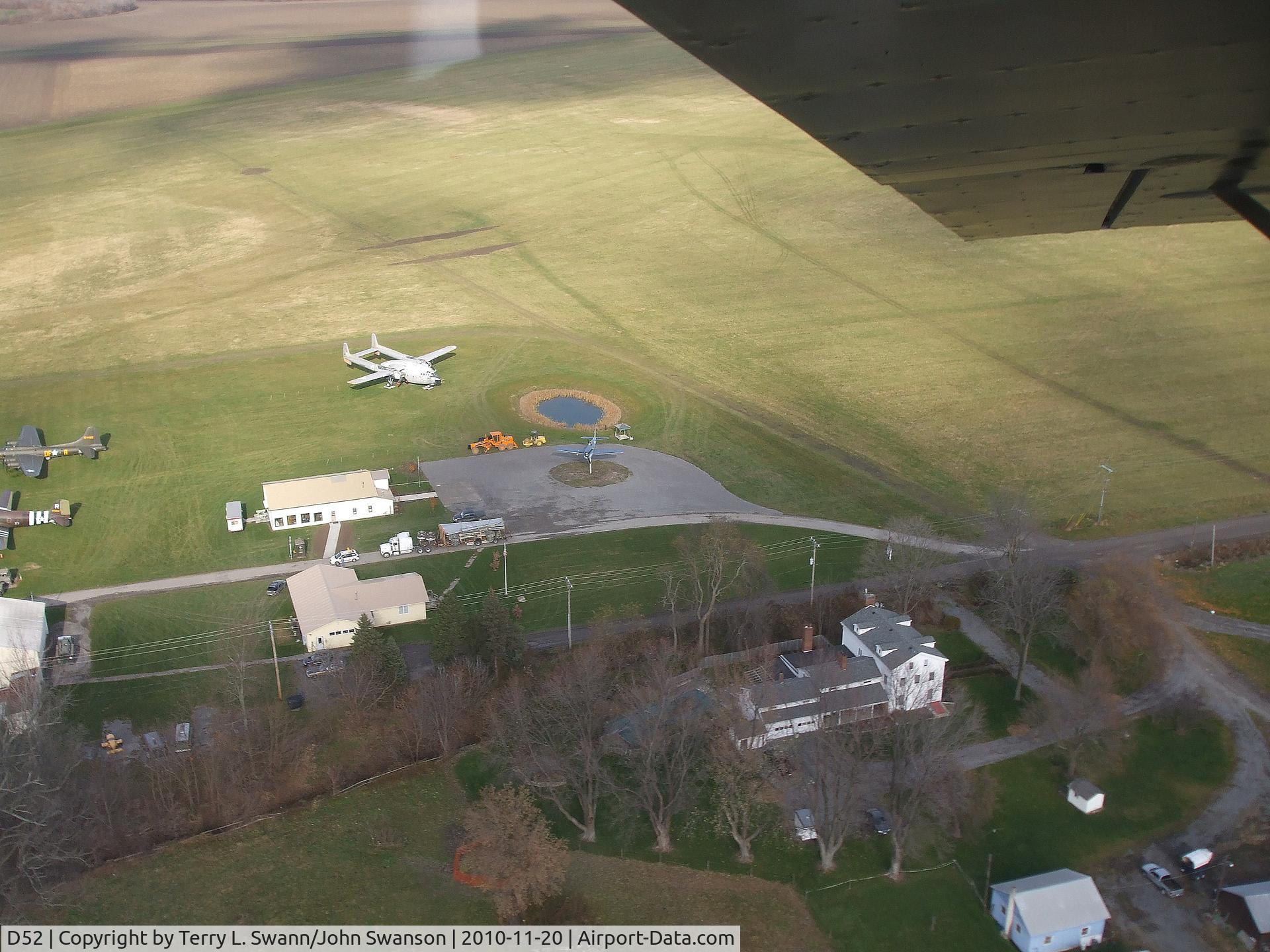 Geneseo Airport (D52) - B-23 wings, center section and engines arriving from Midland, TX.