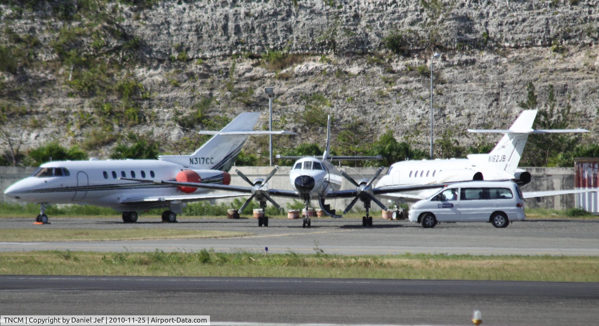 Princess Juliana International Airport, Philipsburg, Sint Maarten Netherlands Antilles (TNCM) -    