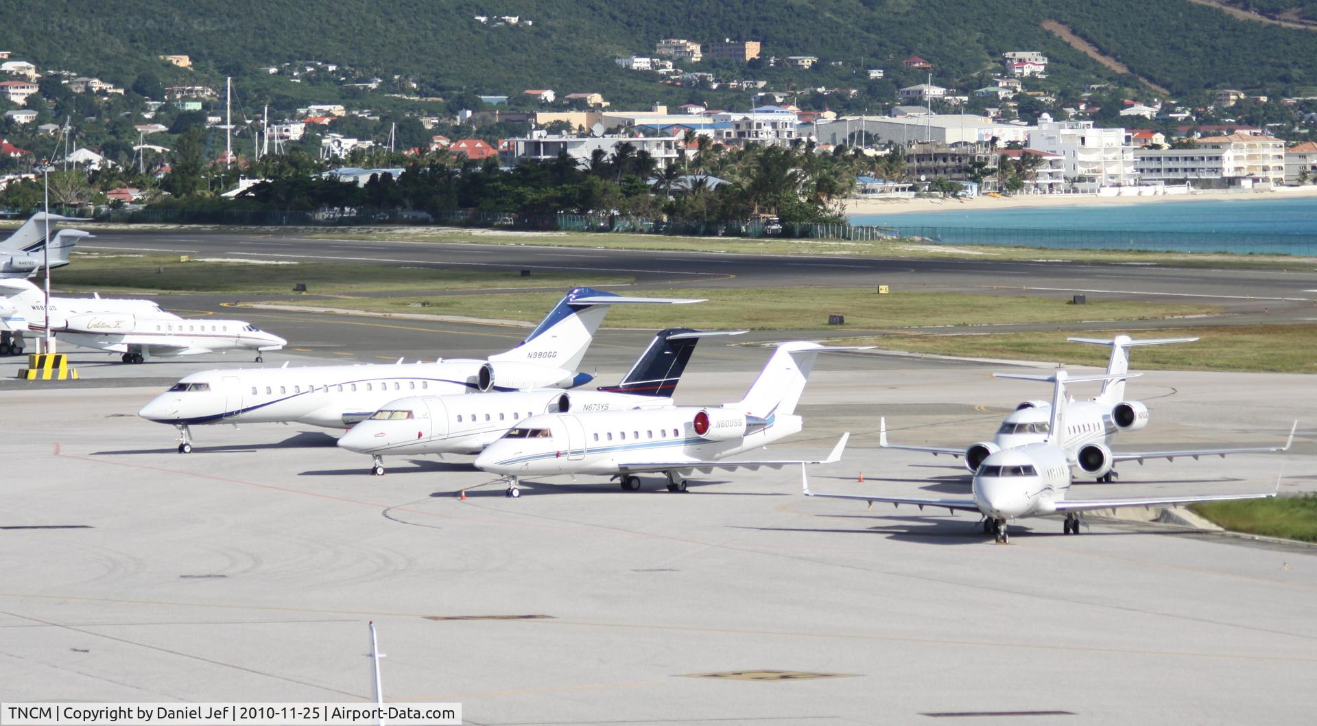 Princess Juliana International Airport, Philipsburg, Sint Maarten Netherlands Antilles (TNCM) -   