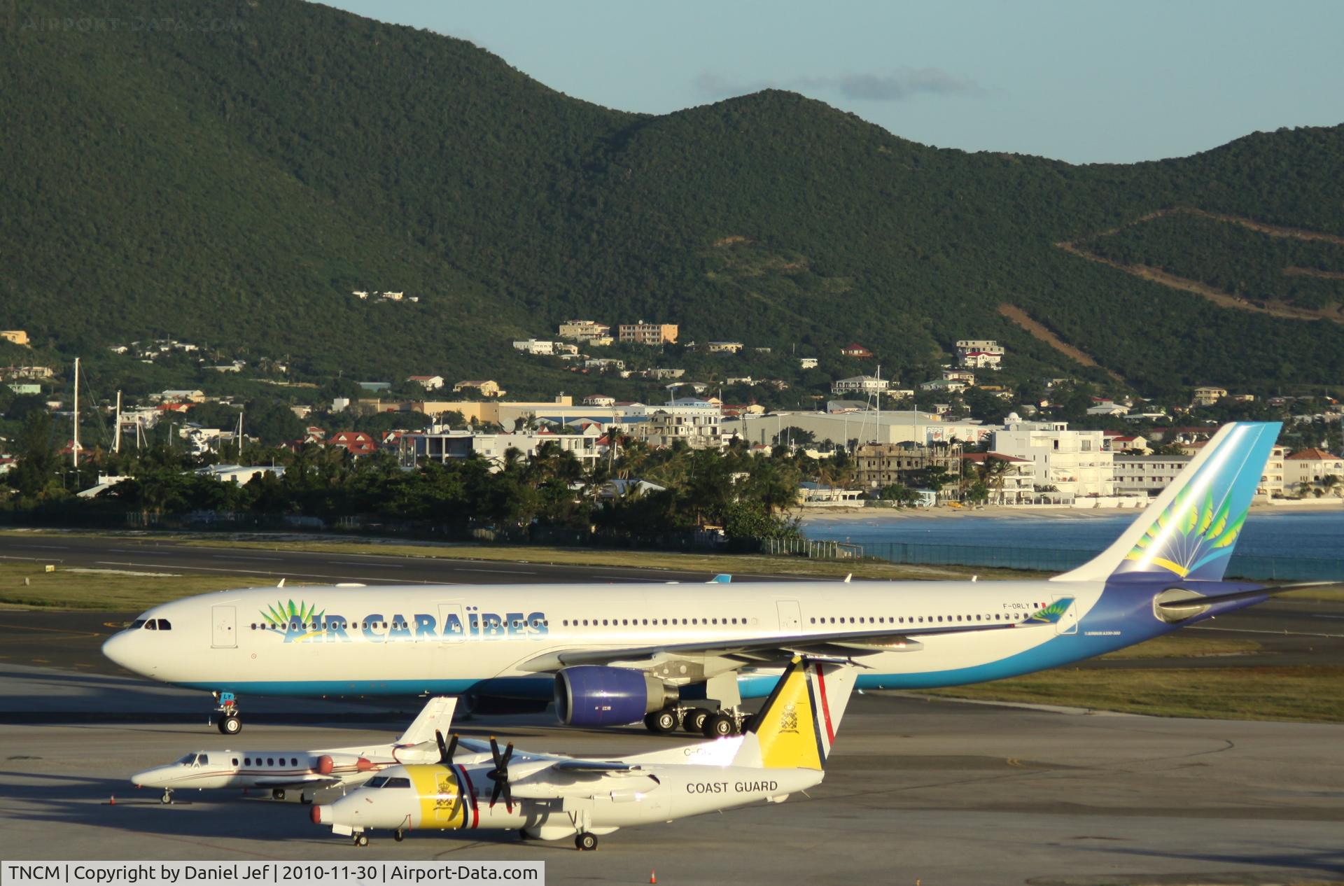 Princess Juliana International Airport, Philipsburg, Sint Maarten Netherlands Antilles (TNCM) - The big boys rolling in at TNCM