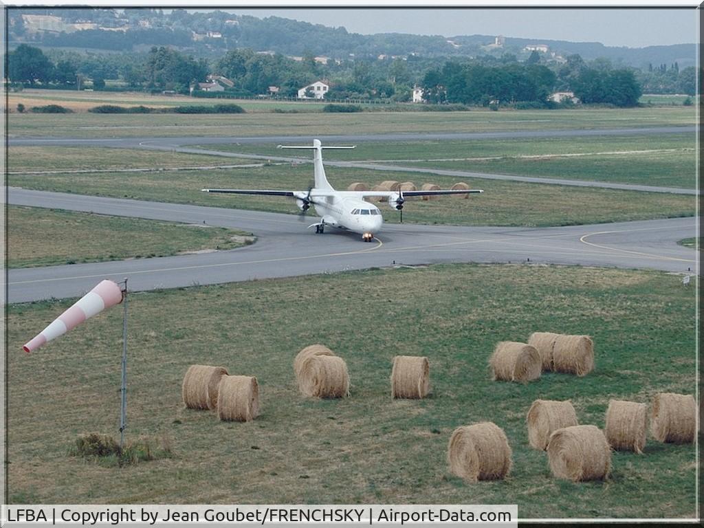 Agen Airport, La Garenne Airport France (LFBA) - ATR42 for ORY