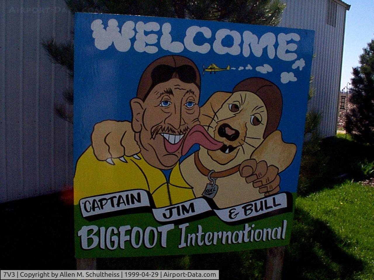 Big Foot Airfield Airport (7V3) - Captain Jim and Bull