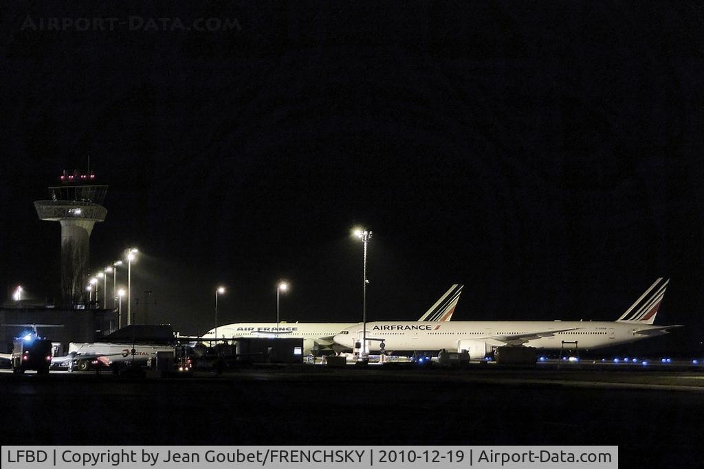 Bordeaux Airport, Merignac Airport France (LFBD) - .