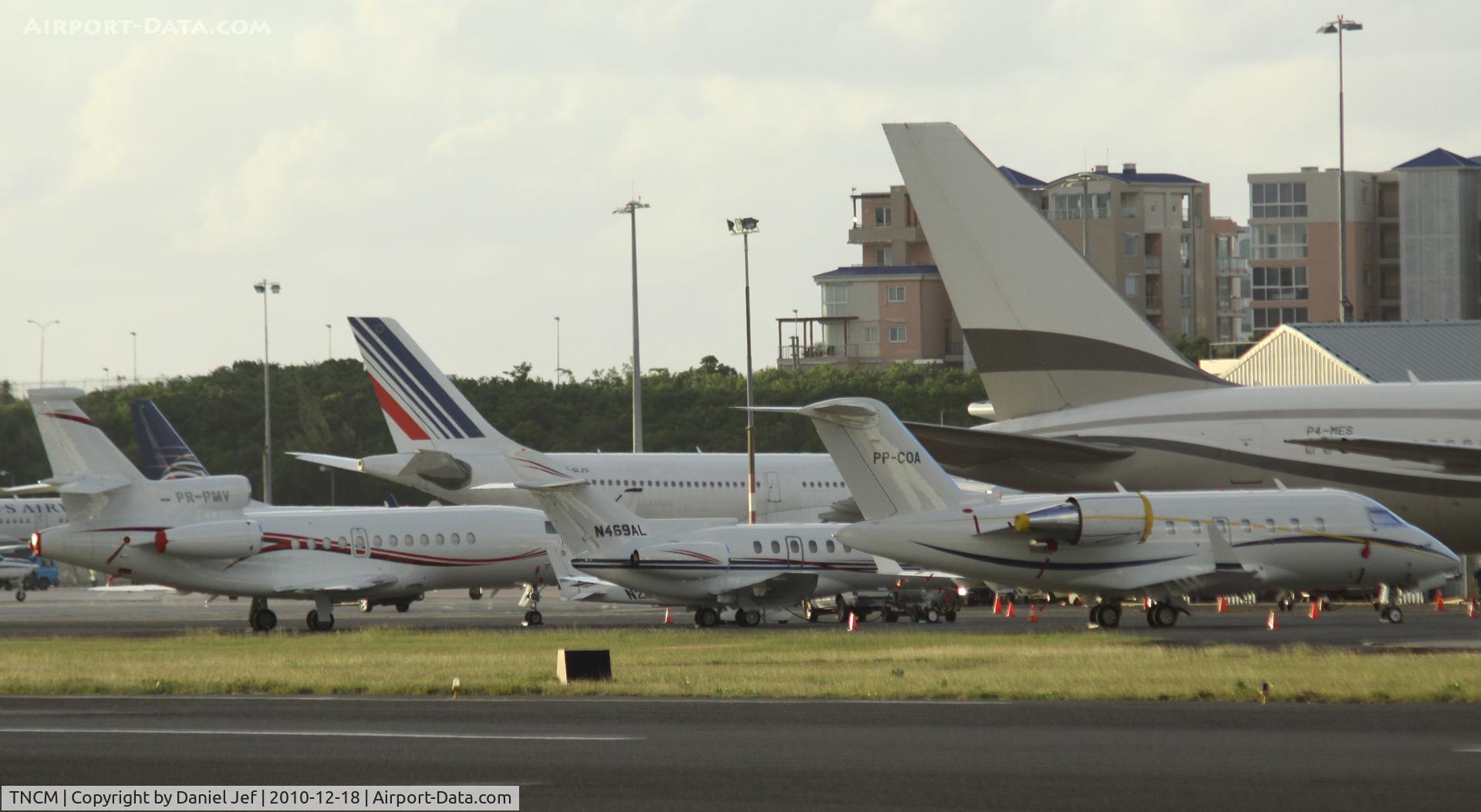 Princess Juliana International Airport, Philipsburg, Sint Maarten Netherlands Antilles (TNCM) -   