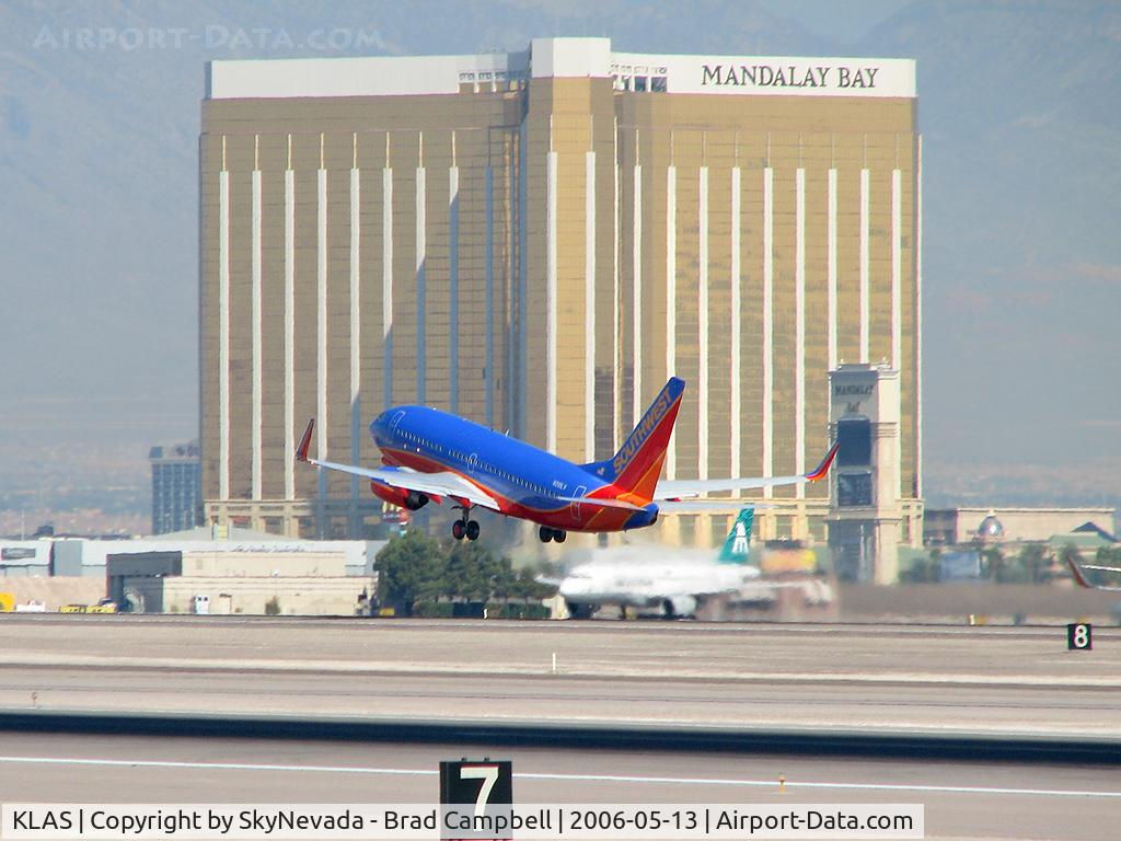 Harry Reid International Airport (LAS) - Southwest Airlines & Mandalay Bay
