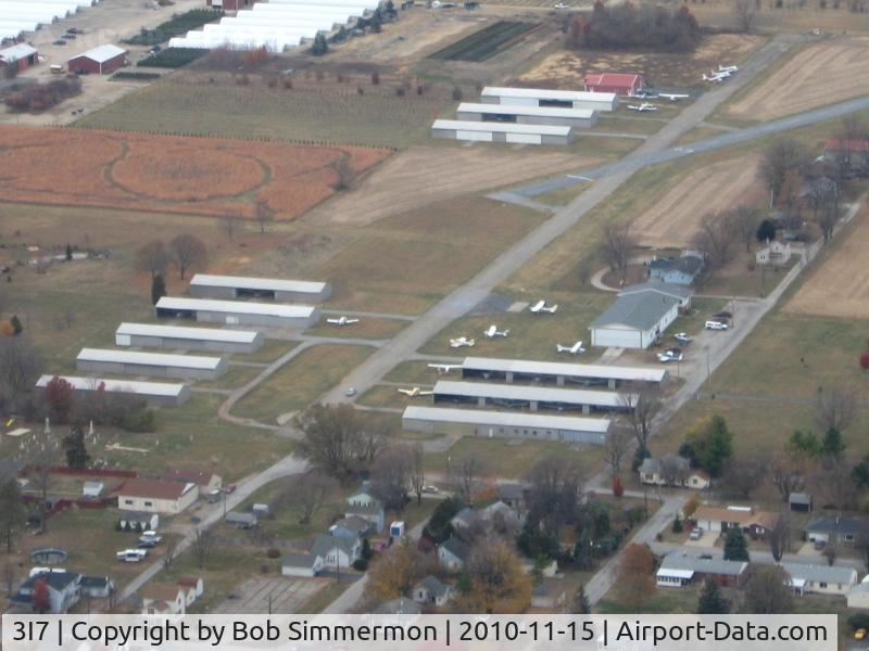 Phillipsburg Airport (3I7) - Looking NW