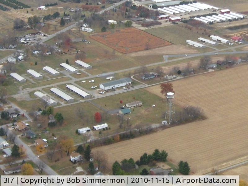 Phillipsburg Airport (3I7) - Looking west