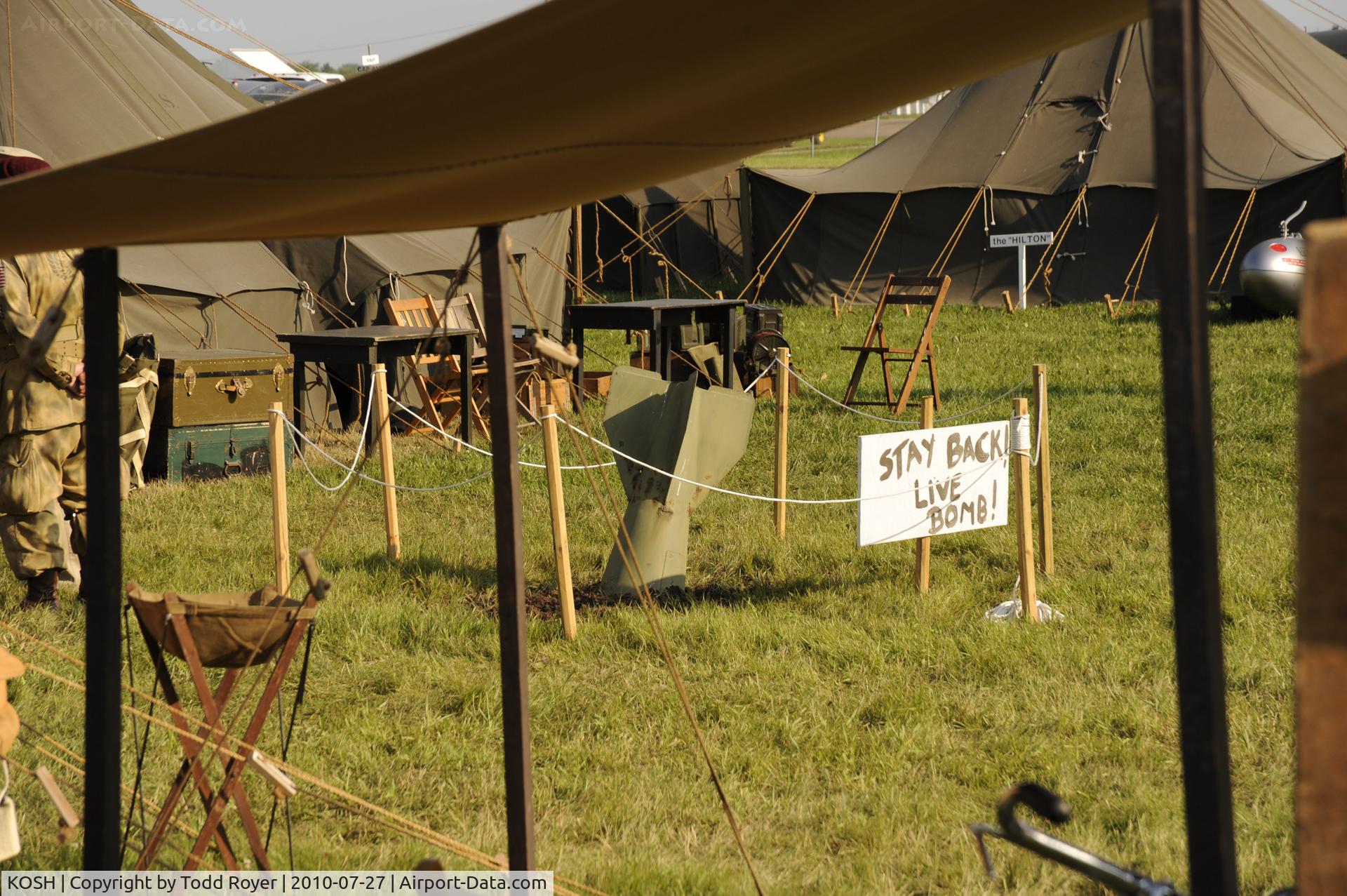 Wittman Regional Airport (OSH) - Airventure 2010
