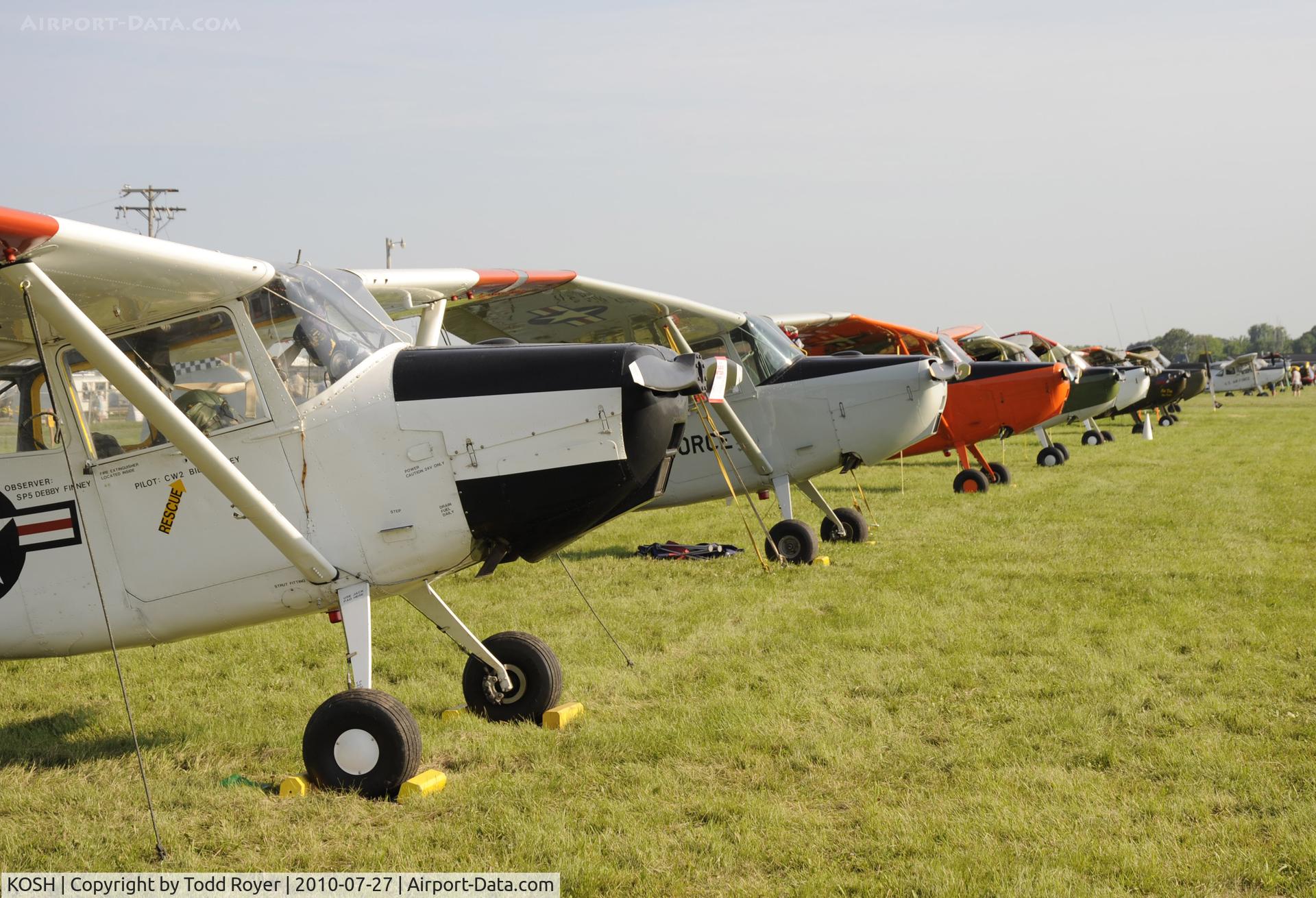Wittman Regional Airport (OSH) - Airventure 2010
