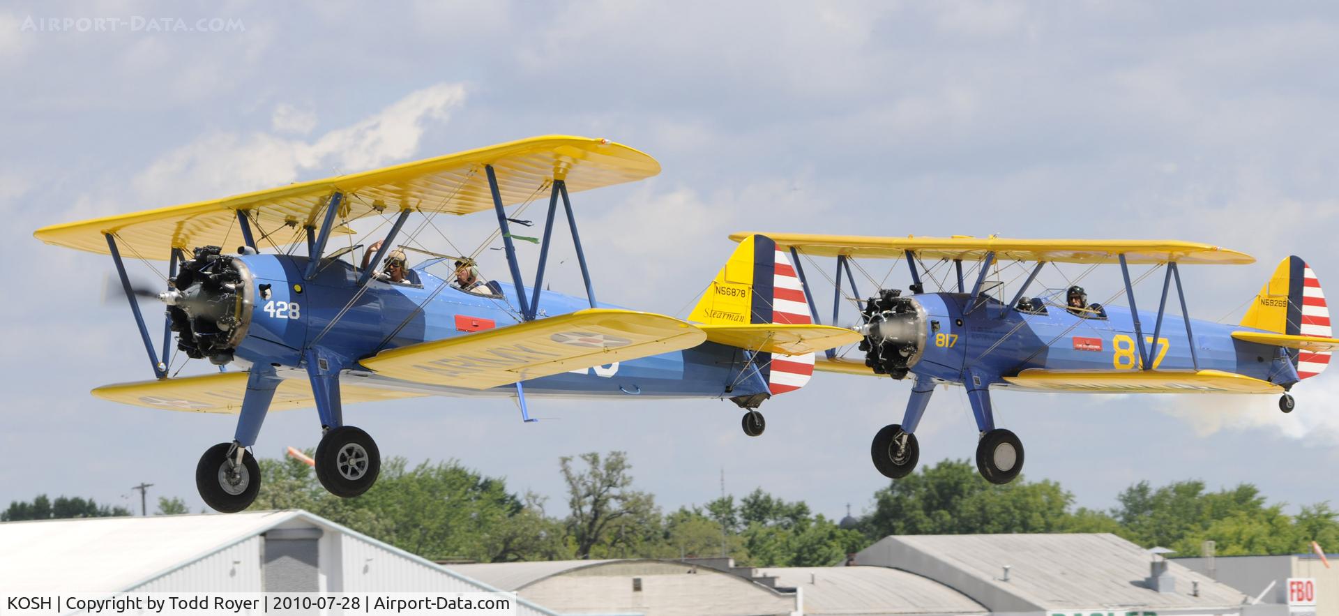 Wittman Regional Airport (OSH) - Formation Departure