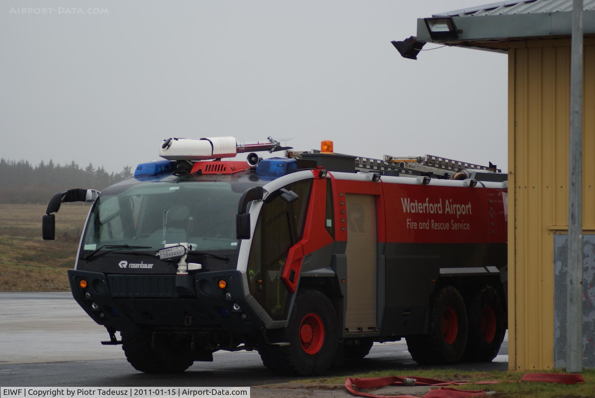 Waterford Airport, Waterford Ireland (EIWF) - Winter