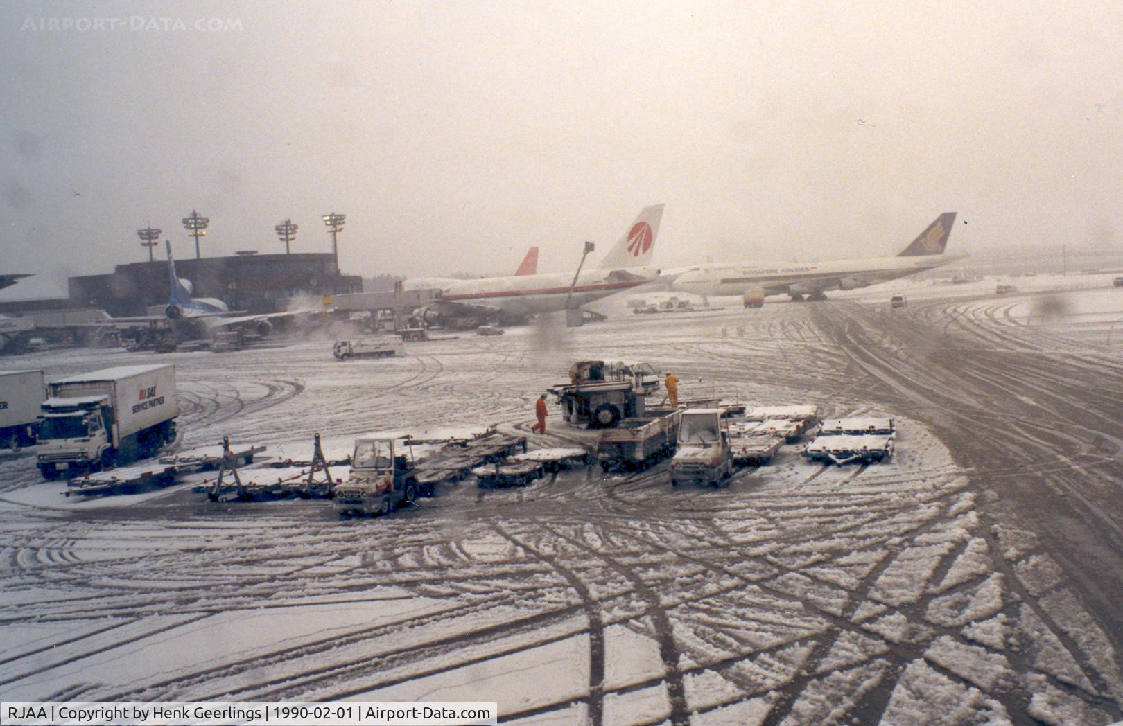 Narita International Airport (New Tokyo), Narita, Chiba Japan (RJAA) - Snow at Narita Airport , Jan 1990