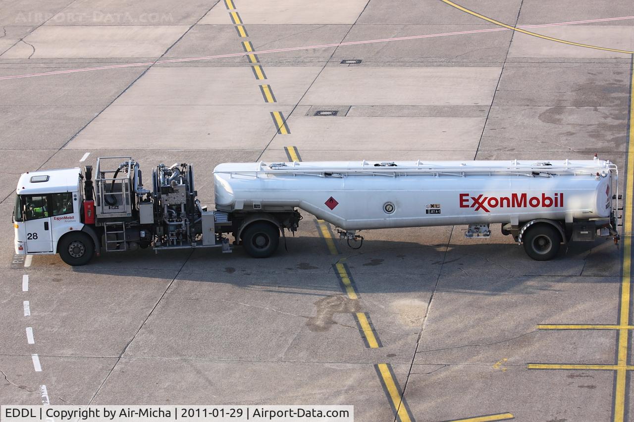 Düsseldorf International Airport, Düsseldorf Germany (EDDL) - Tank Truck No. 28
