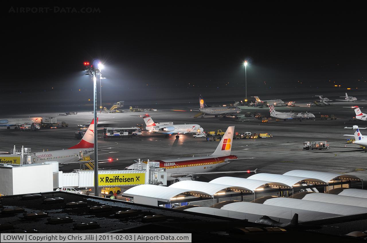 Vienna International Airport, Vienna Austria (LOWW) - Apron