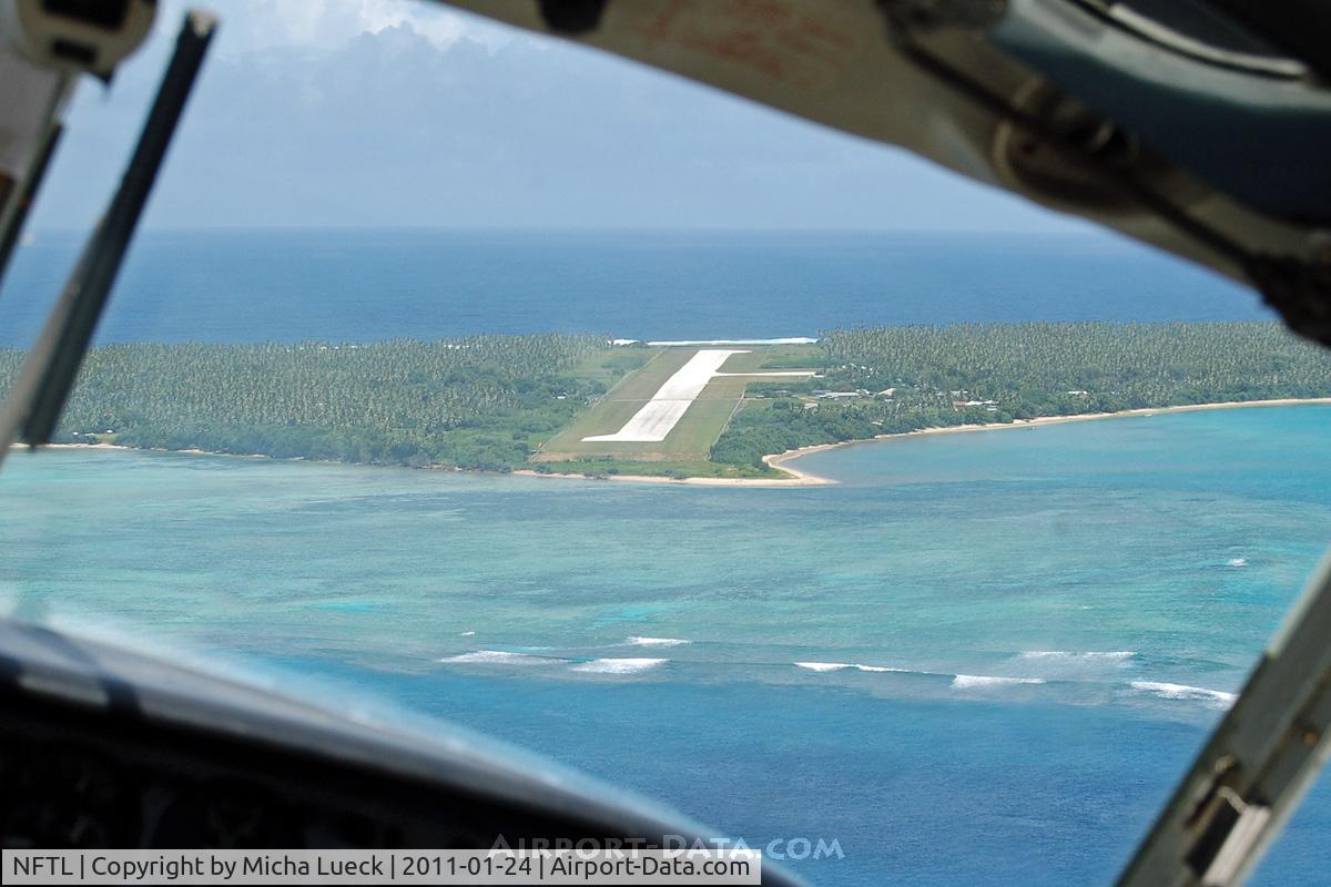 Lifuka Island Airport (Salote Pilolevu Airport), Lifuka, Ha'apai Tonga (NFTL) - Turning onto finals at Ha'apai. Taken from Beech 65-80 Queen Air, A3-CIA.