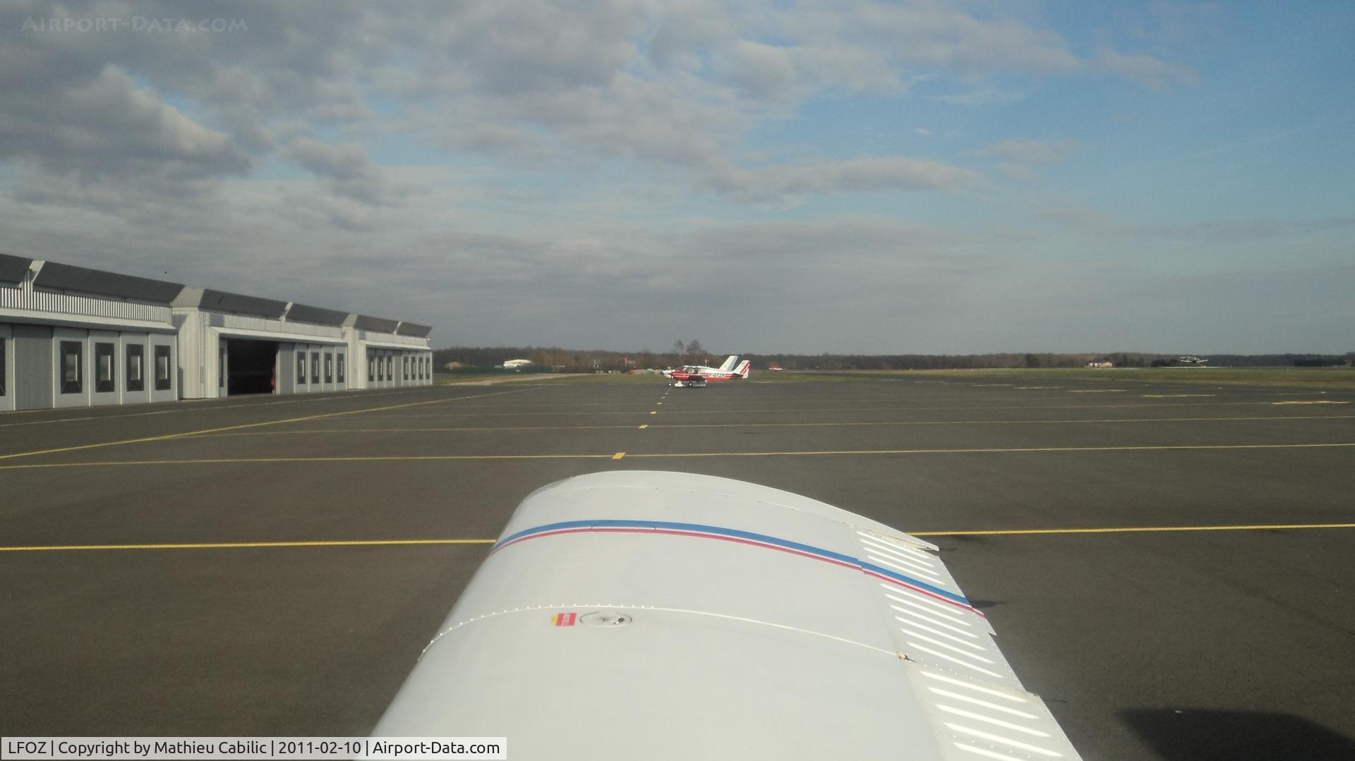 Orléans Saint-Denis-de-l'Hotel Airport, Orléans France (LFOZ) - Orléans Saint-Denis-de-l'Hotel Airport