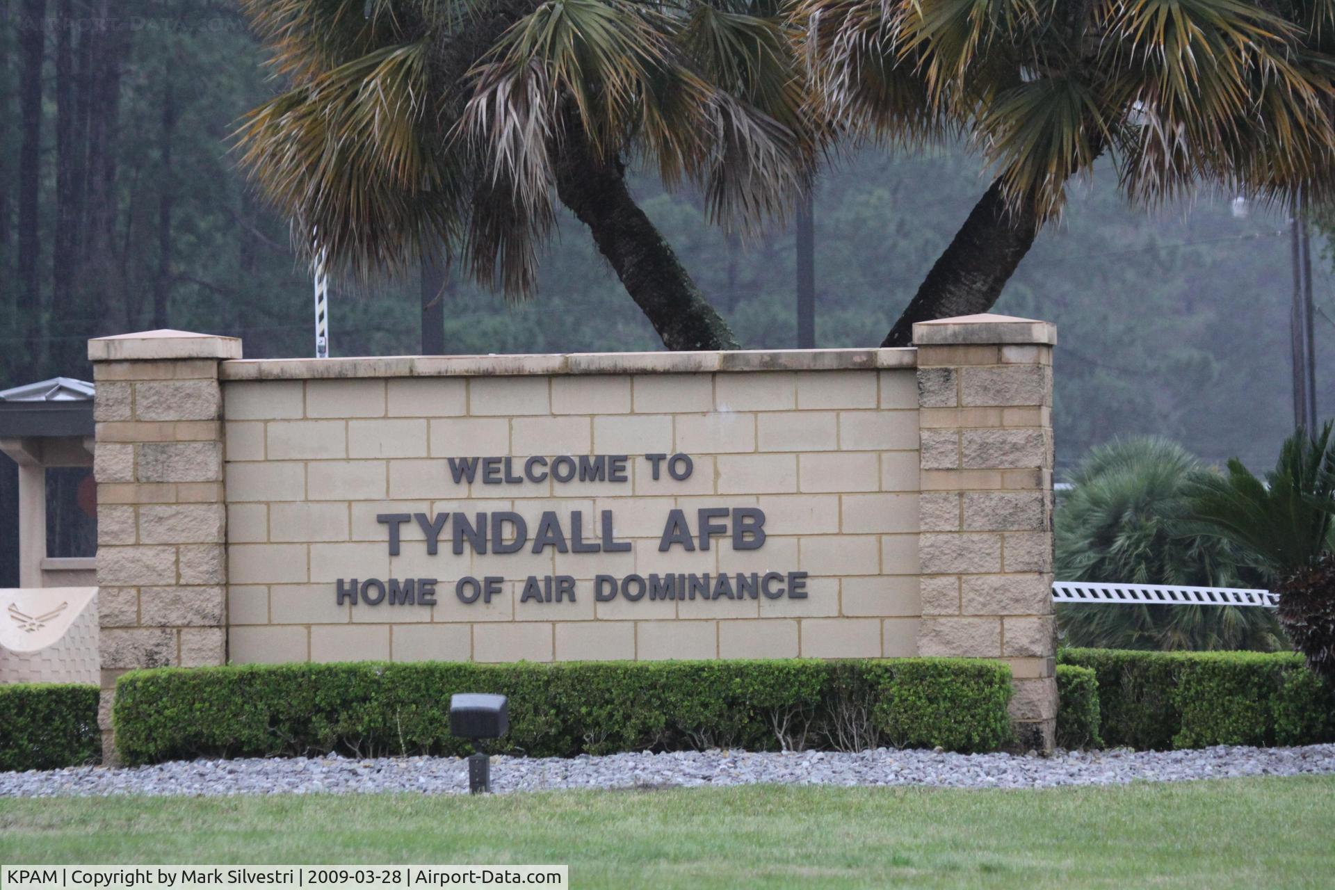 Tyndall Afb Airport (PAM) - Tyndall 2009
