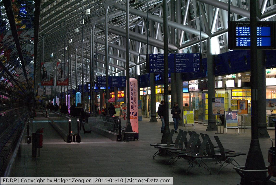 Leipzig/Halle Airport, Leipzig/Halle Germany (EDDP) - The Mall (at LEJ).