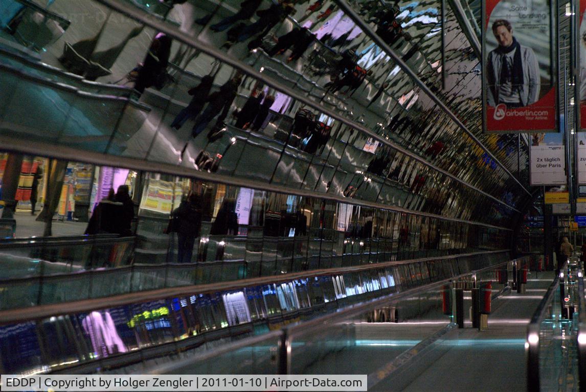 Leipzig/Halle Airport, Leipzig/Halle Germany (EDDP) - The Mall (at LEJ).