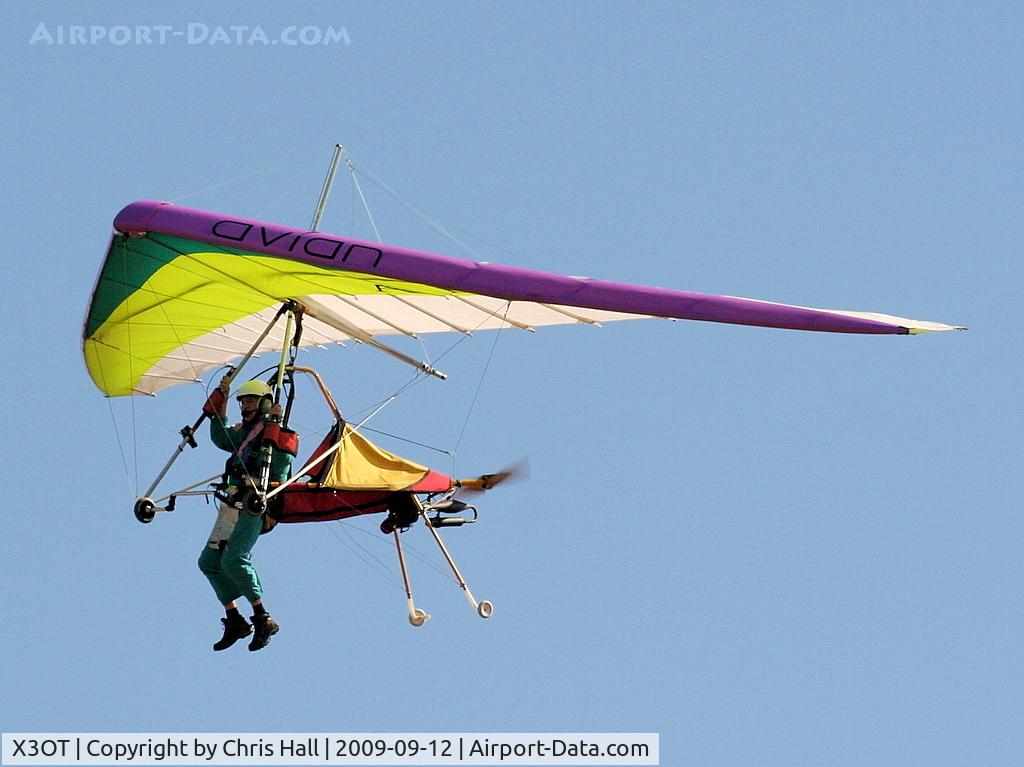 X3OT Airport - Foot launched powered hang glider