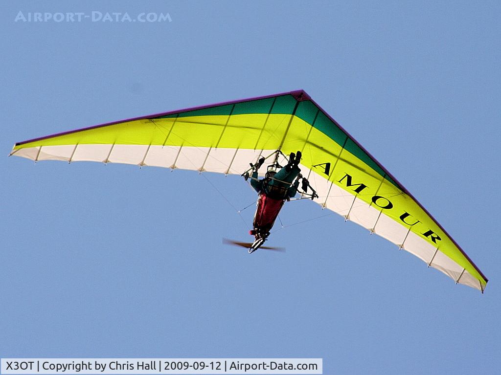 X3OT Airport - Foot launched powered hang glider