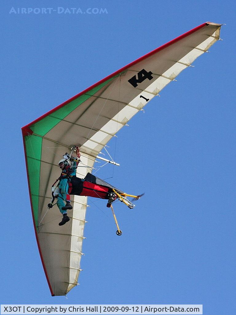 X3OT Airport - Foot launched powered hang glider
