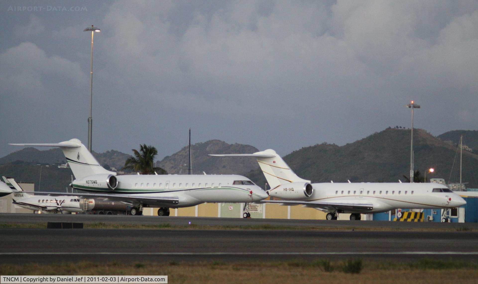Princess Juliana International Airport, Philipsburg, Sint Maarten Netherlands Antilles (TNCM) - GLEX at TNCM