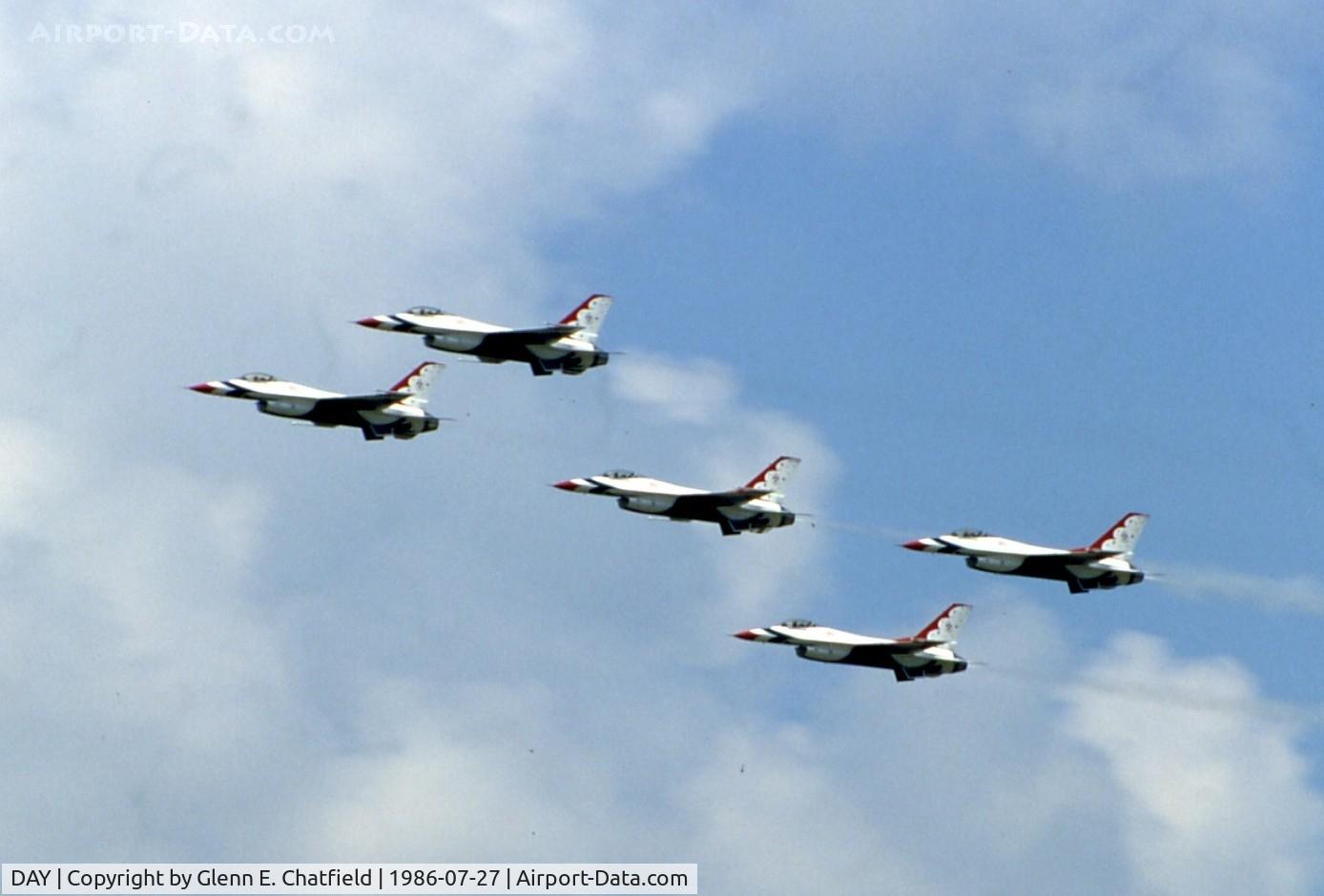 James M Cox Dayton International Airport (DAY) - Thunderbirds at the Dayton International Air Show