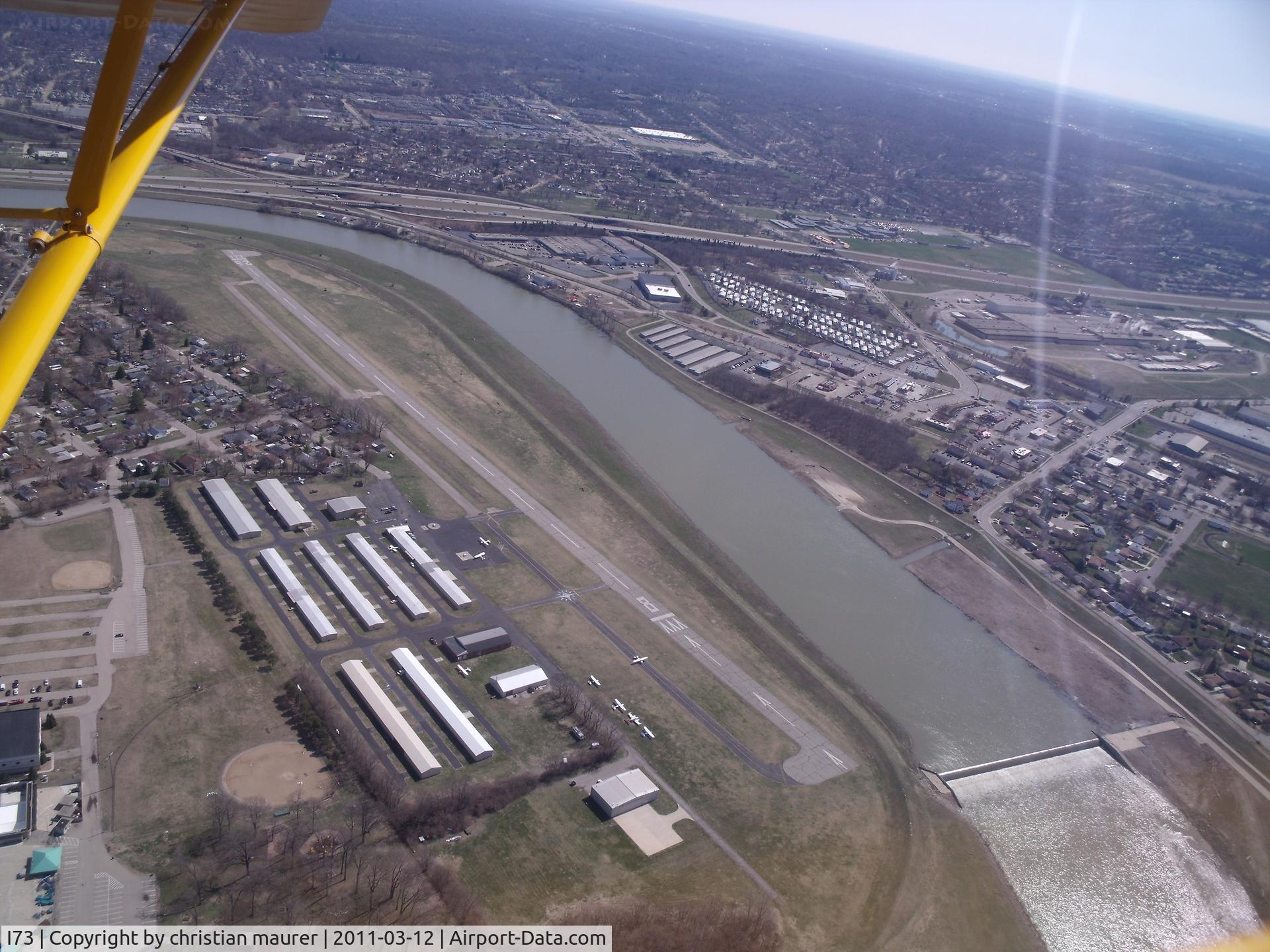 Moraine Air Park Airport (I73) - =)