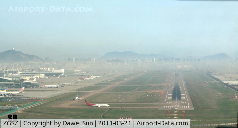 Shenzhen Bao'an International Airport, Shenzhen, Guangdong China (ZGSZ) - landing 15