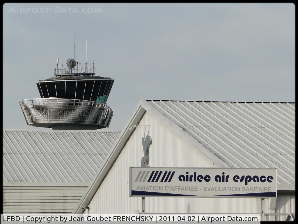 Bordeaux Airport, Merignac Airport France (LFBD) - AIRLEC AIR ESPACE