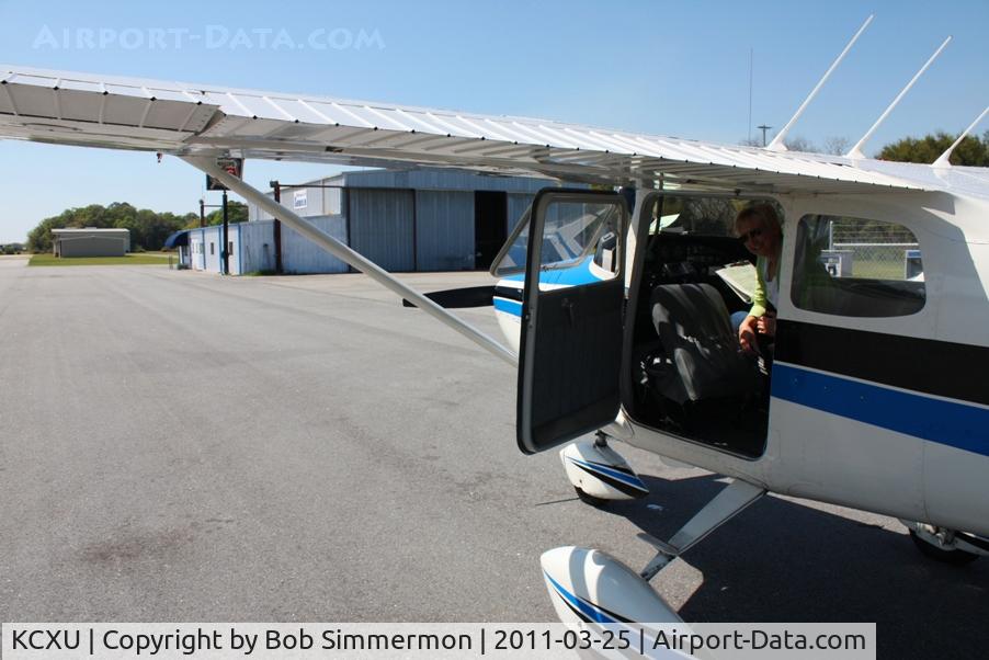 Camilla-mitchell County Airport (CXU) - N7830T refueling at Camilla