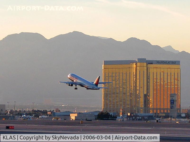 Harry Reid International Airport (LAS) - America West Airlines & Mandalay Bay