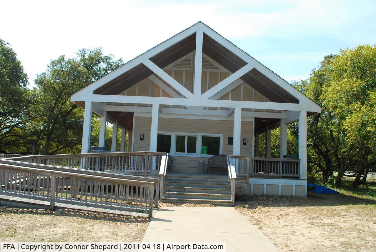 First Flight Airport (FFA) - AOPA Pilot Center