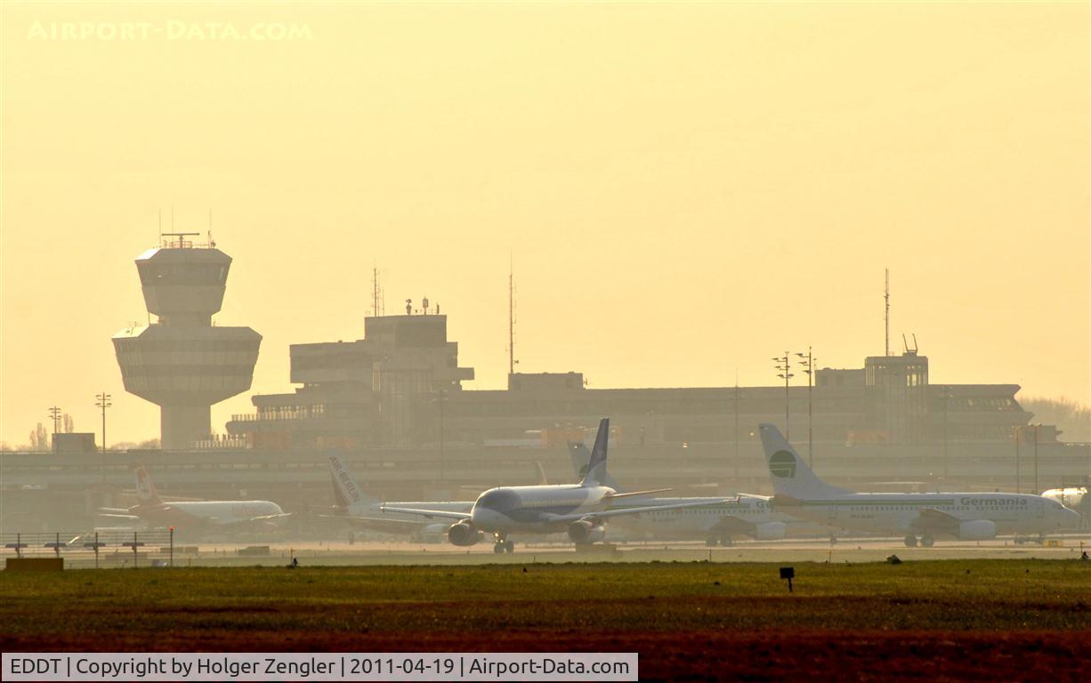 Tegel International Airport (closing in 2011), Berlin Germany (EDDT) - Morning traffic at TXL.