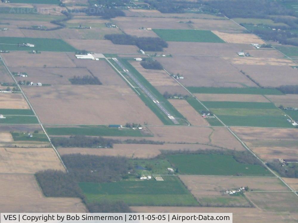 Darke County Airport (VES) - Looking SE from 5000'