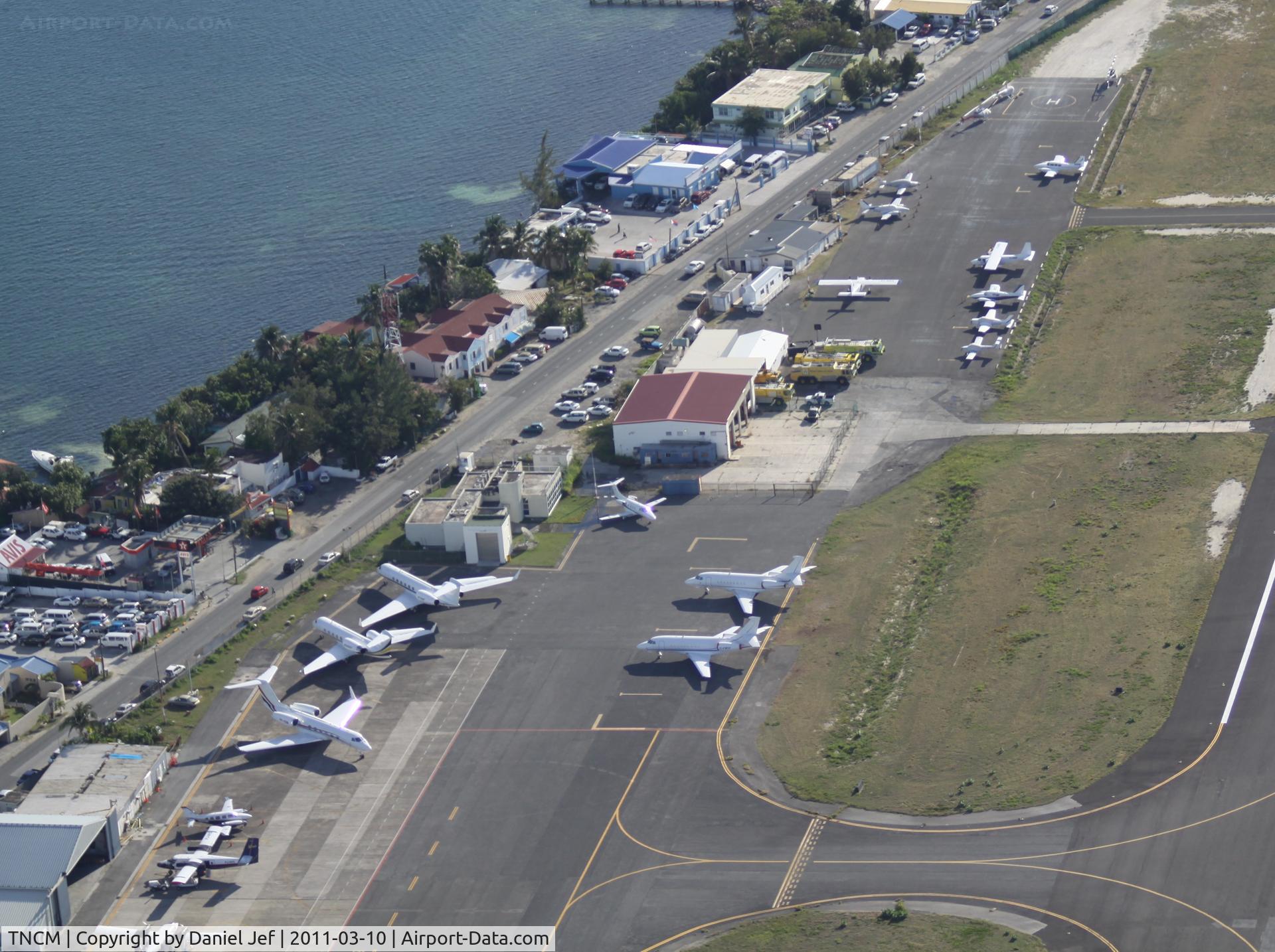 Princess Juliana International Airport, Philipsburg, Sint Maarten Netherlands Antilles (TNCM) - Fire station at TNCM