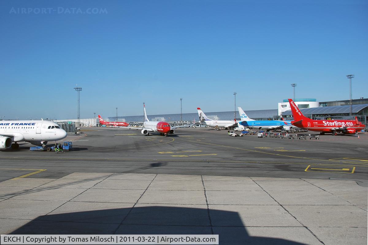 Copenhagen Airport, Kastrup near Copenhagen Denmark (EKCH) - Copenhagen Airport, Terminal B