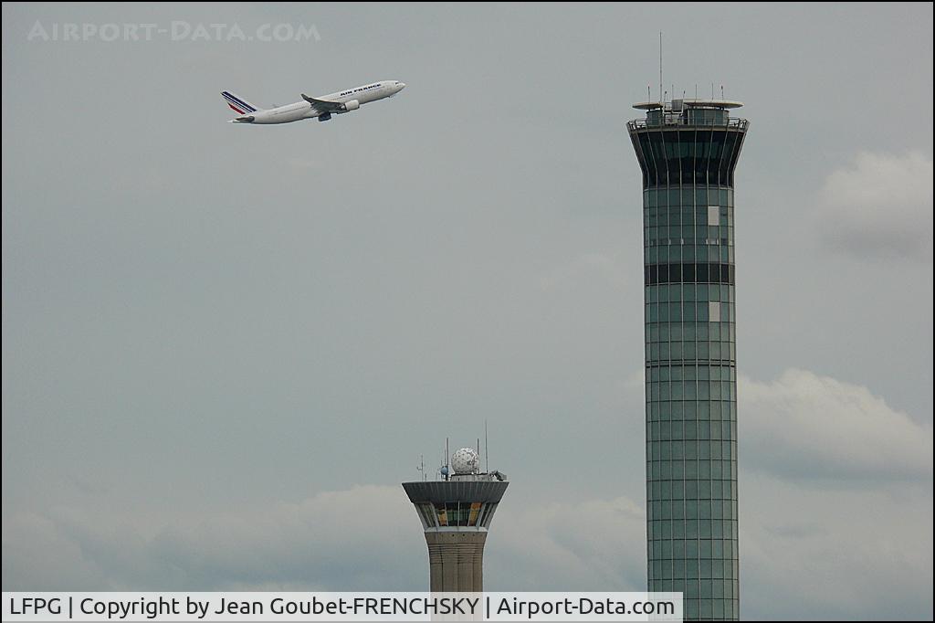 Paris Charles de Gaulle Airport (Roissy Airport), Paris France (LFPG) - two towers