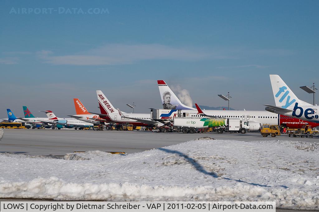 Salzburg Airport, Salzburg Austria (LOWS) - Some saturday charters