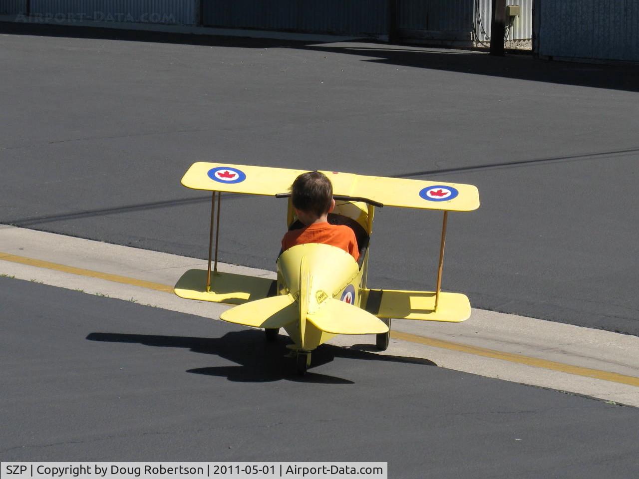 Santa Paula Airport (SZP) - Kiddie taxi practice at Pat Quinn's Museum Hangar ramp